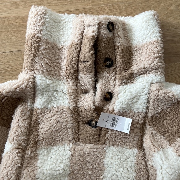 Lou & Grey New Sherpa Jacket $148 - Picture 7 of 9